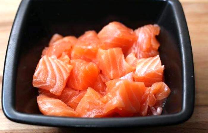 Рецепт Паста с лососем и сыром шаг-1