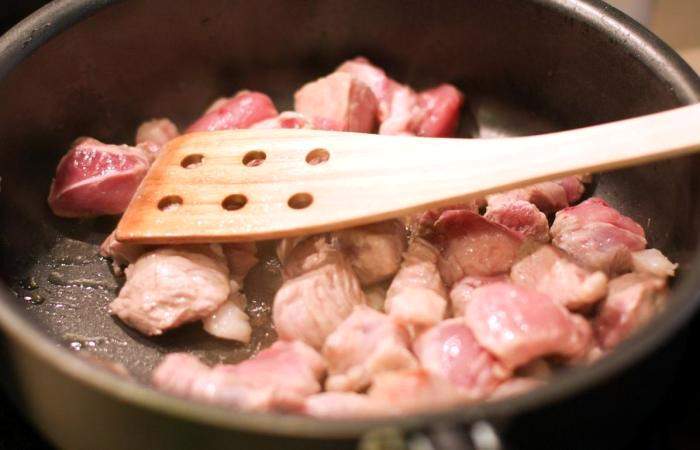 Рецепт Рагу со свининой, овощами и лапшой  шаг-2
