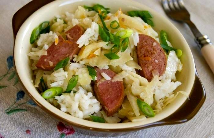 Рис с квашеной капустой в духовке — рецепт с фото