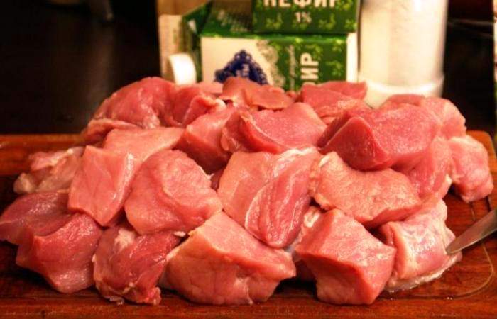 Рецепт Шашлык из свинины на кефире  шаг-2