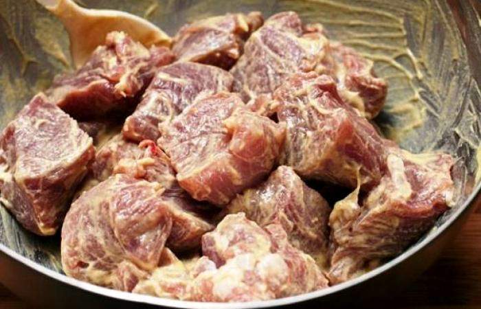 Рецепт Шашлык из свинины с грушами в домашних условиях  шаг-2