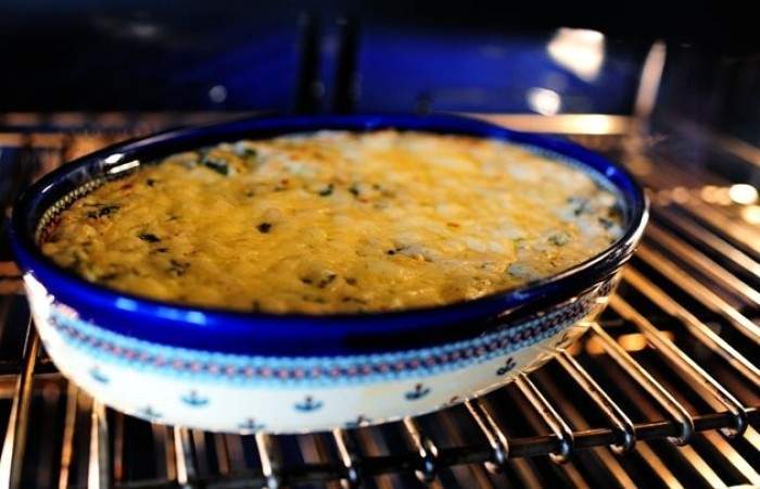 Рецепт Сырный соус с артишоками и шпинатом шаг-14