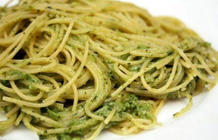 Рецепт Спагетти с соусом песто шаг-5
