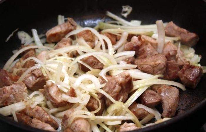 Рецепт Свинина с кабачками шаг-3