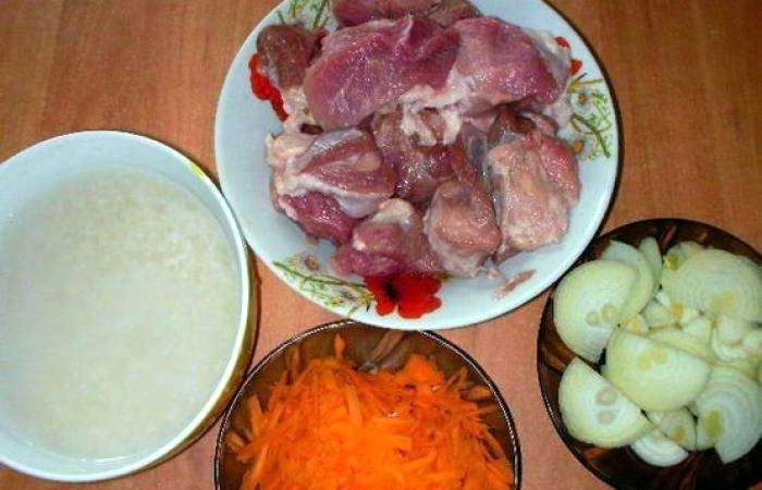 Рецепт Свинина с рисом в мультиварке шаг-1