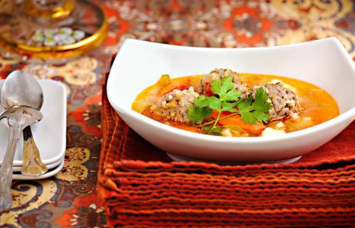 Рецепт Тефтели с рисом Готовим Мясо Тефтели с рисом