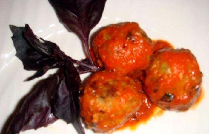 Рецепт Тефтели в томатном соусе с базиликом шаг-12