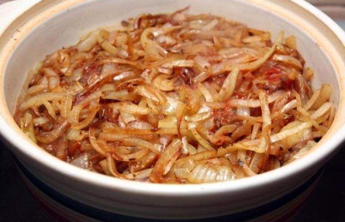 Рецепт Тушеная говядина в томатном соусе шаг-5
