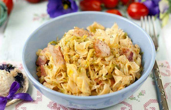 Рецепт Тушеная капуста с макаронами Готовим Здоровье Тушеная капуста с макаронами