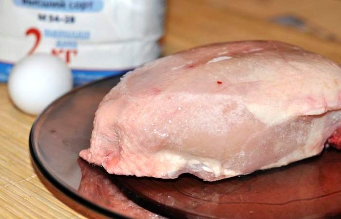 Рецепт Вкусные куриные отбивные шаг-1