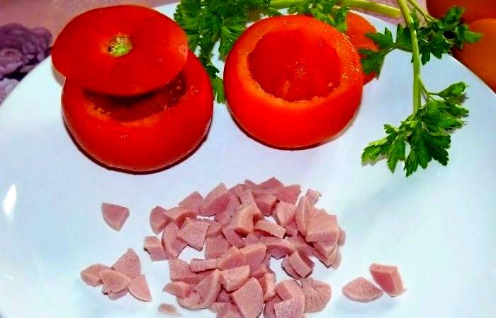 Рецепт Глазунья в помидорах  шаг-2