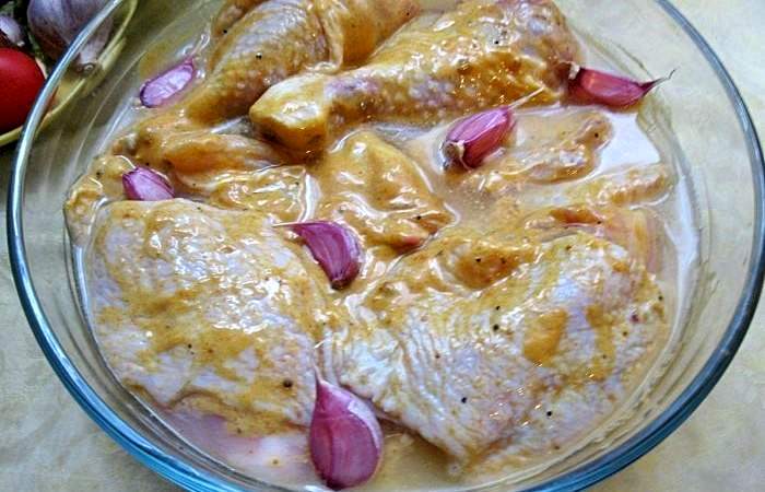 Рецепт Запеченная курица в кефире шаг-1