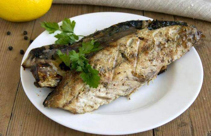 Рецепт Запеченная скумбрия на костре на решетке Готовим Рыба Запеченная скумбрия на костре на решетке