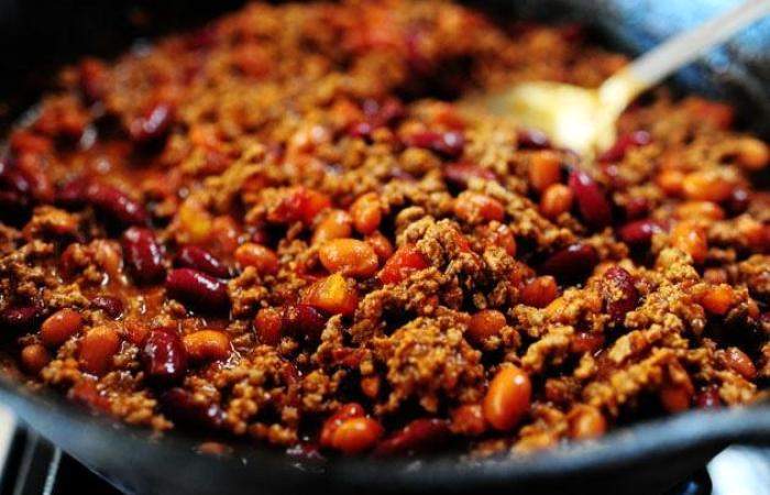 Рецепт Жаркое из говядины с фасолью и помидорами шаг-6