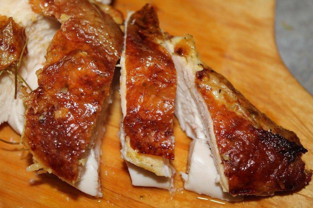 Рецепт Куриная грудка запеченная с розмарином, тимьяном и цедрой цитрусовых Готовим Мясо Куриная грудка запеченная с розмарином, тимьяном и цедрой цитрусовых