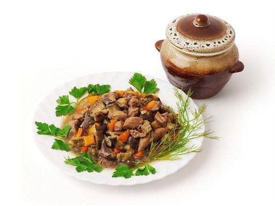 Рецепт Тушеный свиной окорок с овощами Готовим Мясо Тушеный свиной окорок с овощами