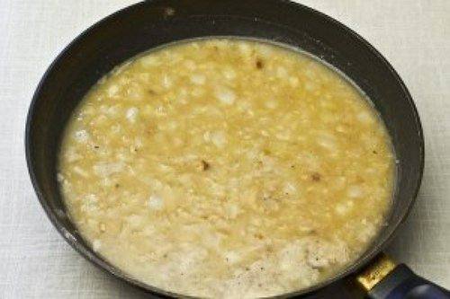 Рецепт Говядина под сметанно-сырным соусом шаг-3