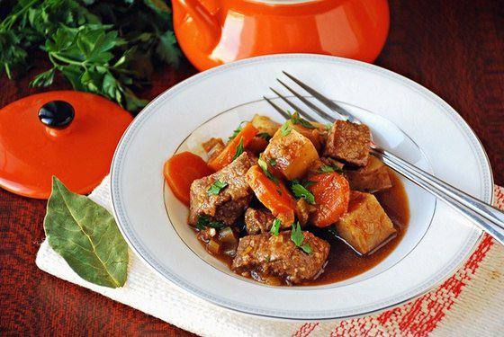 Рецепт Говядина в пиве с овощами Готовим Мясо Говядина в пиве с овощами