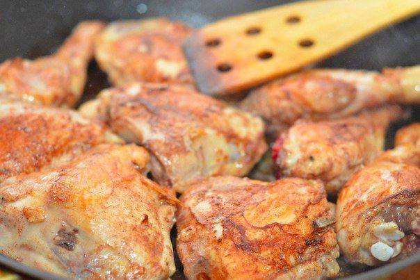 Рецепт Курица с яблоками и шалфеем шаг-3