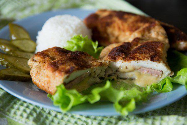 Рецепт Куриный шницель «Кордон блю» Готовим Мясо Куриный шницель «Кордон блю»