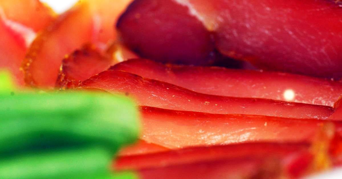 Рецепт Бастурма из Куриной Грудки. Рецепт Вяленого мяса к Новому Году Готовим Мясо Бастурма из Куриной Грудки. Рецепт Вяленого мяса к Новому Году