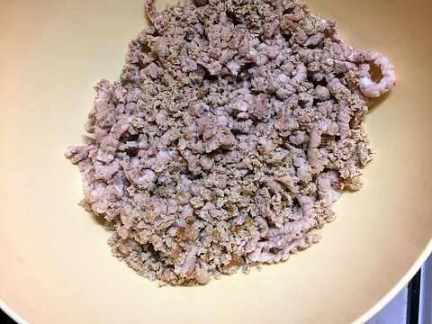 Рецепт Блинчики фаршированные мясом с косточек  шаг-2
