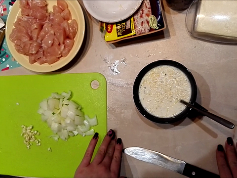 Рецепт Мясная подливка со спагетти шаг-3