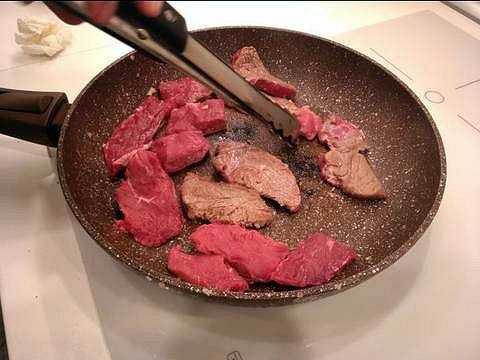 Рецепт Мясо с изюминкой шаг-6
