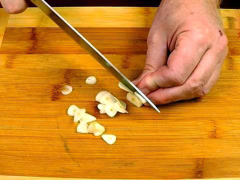 Рецепт Мясо в горшочках с картошкой к Новому Году шаг-10