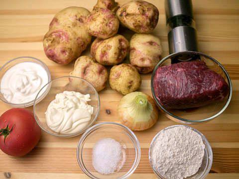 Рецепт Запеканка с мясом и картофелем шаг-1