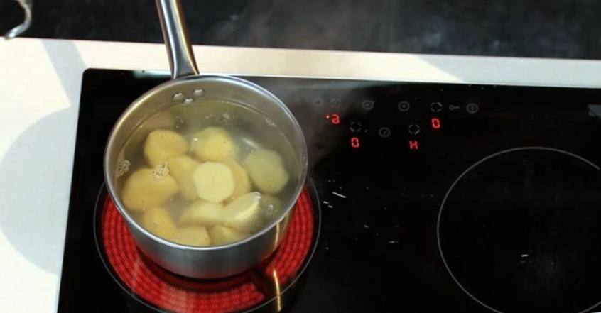 Рецепт Бараньи яйца с гранатовым соусом  шаг-2