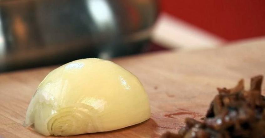 Рецепт Бефстроганов на сливках с грибами и вялеными томатами  шаг-4