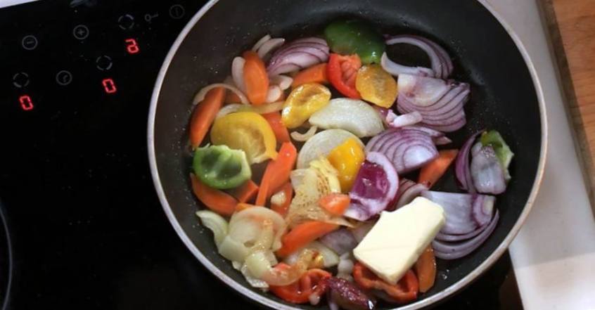 Рецепт Свинина и тринадцать овощей  шаг-2