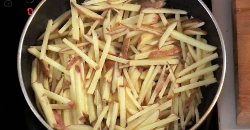 Рецепт Венский шницель с жареным картофелем  шаг-2