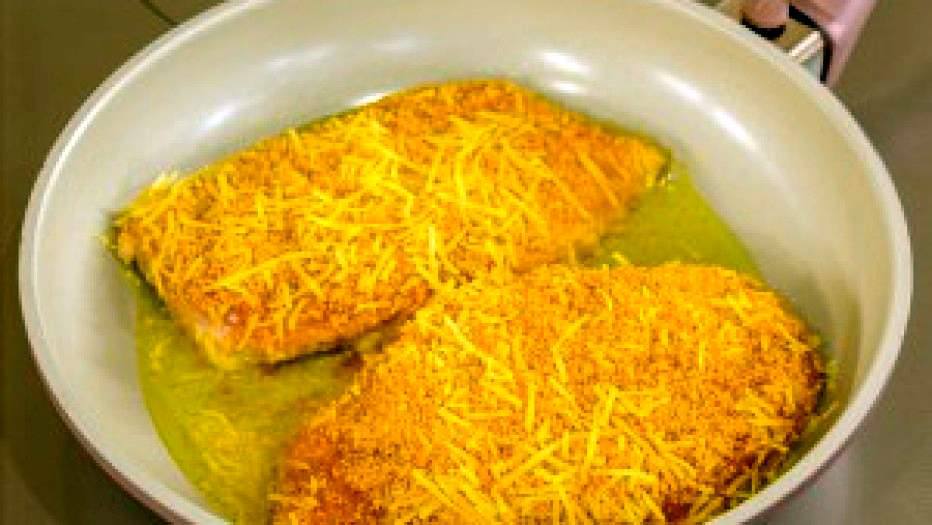 Рецепт Куриное филе в сырной корочке шаг-8
