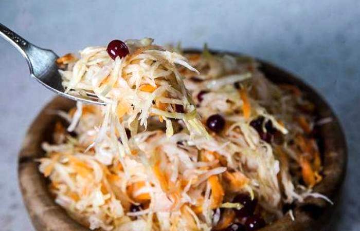 Рецепт Квашеная капуста с клюквой Готовим Консервация Квашеная капуста с клюквой
