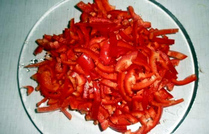 Рецепт Салат из капусты с морковью и перцем на зиму  шаг-4