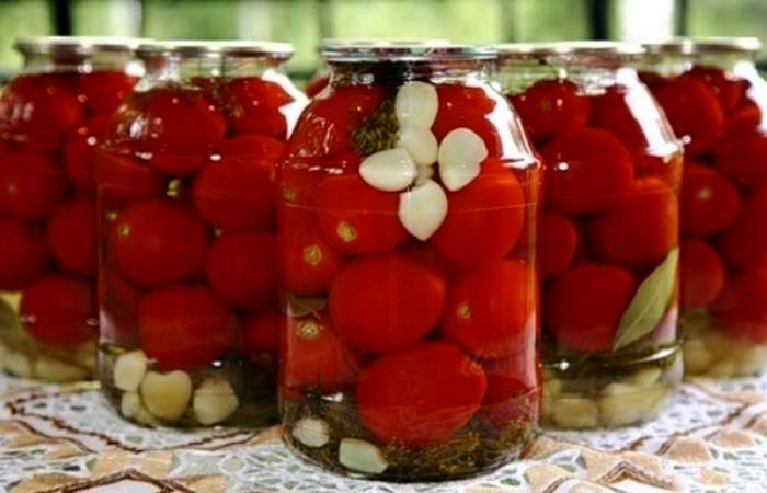 Рецепт Сладкие маринованные помидоры Готовим Консервация Сладкие маринованные помидоры