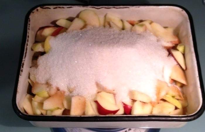 Рецепт Яблочное варенье в духовке шаг-3