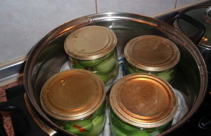 Рецепт Зеленые маринованные помидоры  шаг-2