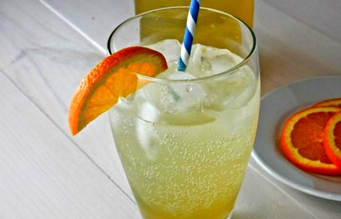 Рецепт Апельсиновый сок с медом шаг-5