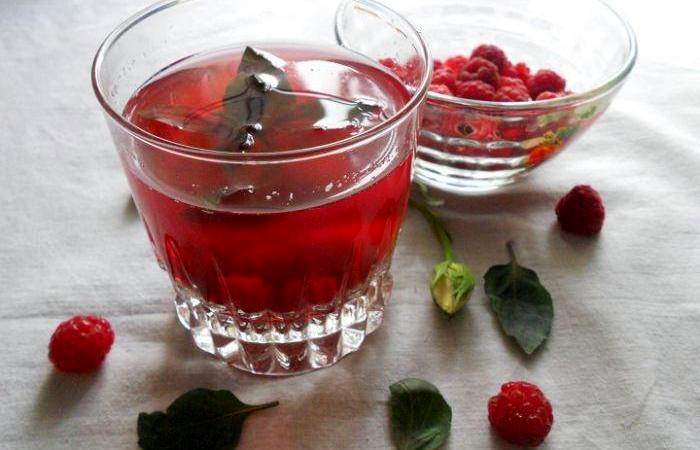 Рецепт Компот из фруктов и ягод шаг-5