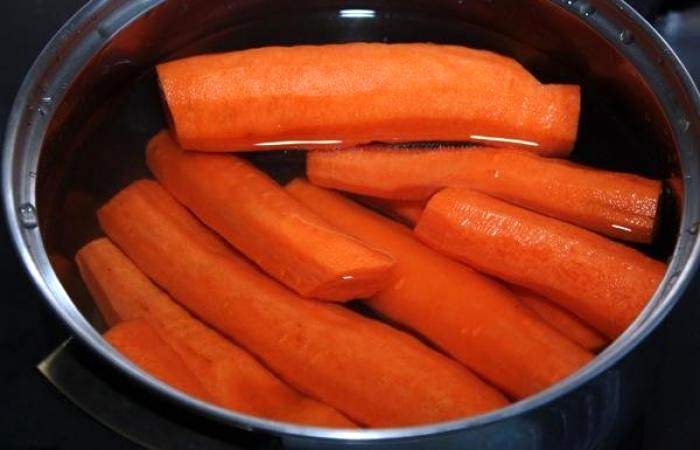 Рецепт Морковный напиток со сливками шаг-1