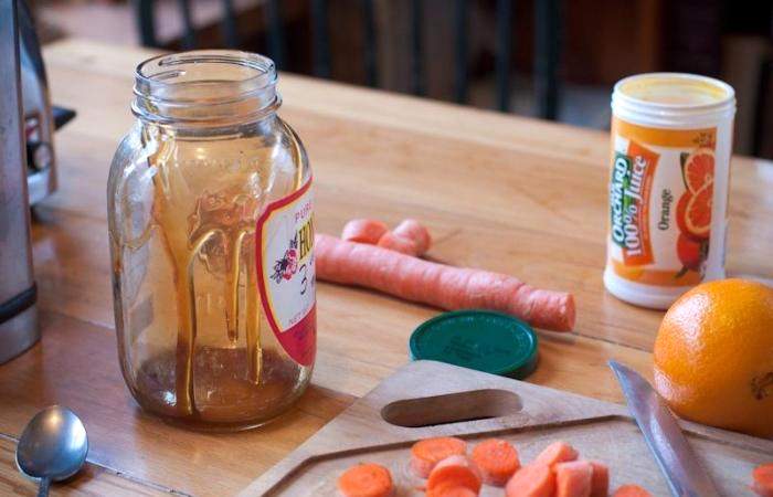 Рецепт Морковный смузи шаг-3