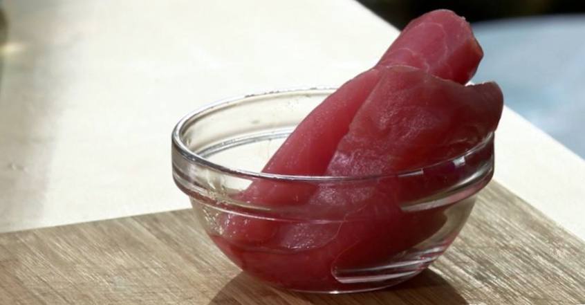 Рецепт Филе тунца с кабачками и устричным майонезом шаг-1