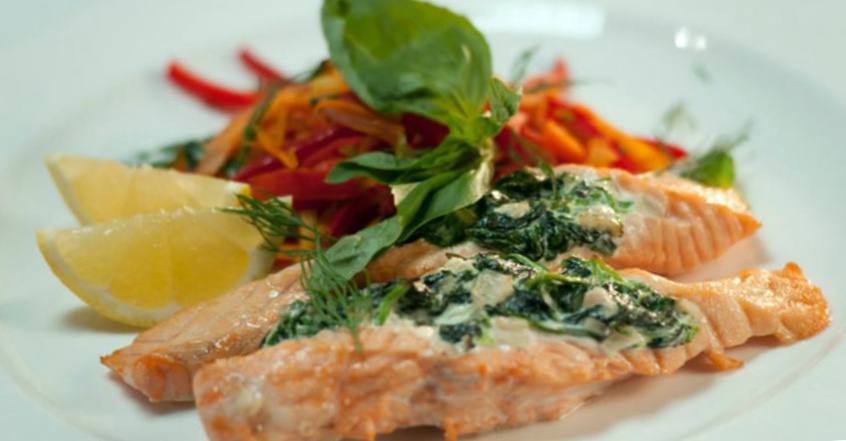 Рецепт Кармашки из лосося с овощным соте  шаг-4