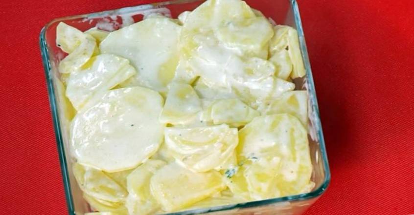 Рецепт Лосось, обернутый беконом с шалфеем, и картофельный гратен шаг-1
