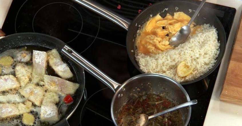 Рецепт Жареная тилапия с рисом и кунжутным соусом шаг-5