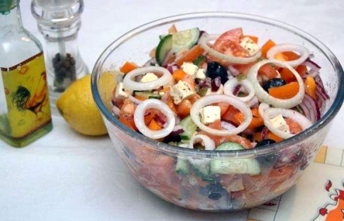 Рецепт Греческий салат с фетой шаг-6