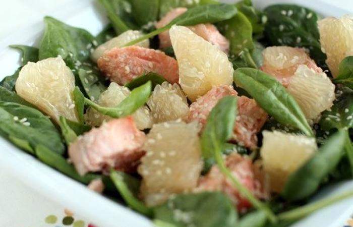 Рецепт Китайский новогодний салат с лососем шаг-5